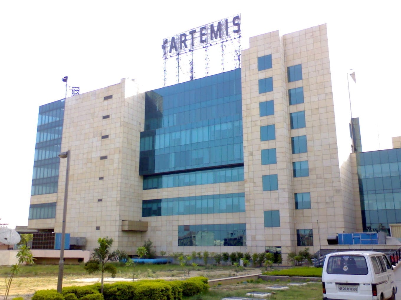 Outer look of Artemis hospital